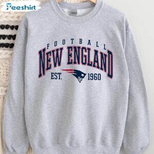 New England Patriots NFL Sweatshirt, Retro Patriots Football Shirt For Men Women